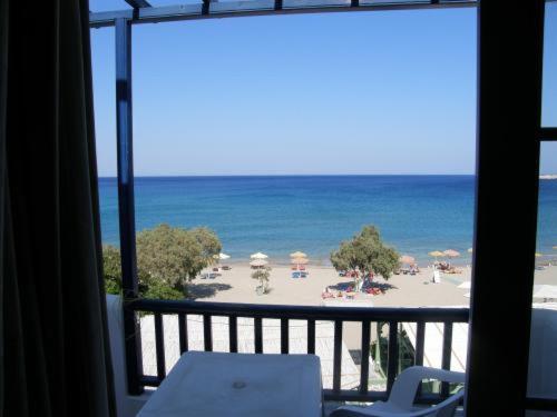 Aparthotel Bay Watch Karpathos Exterior foto