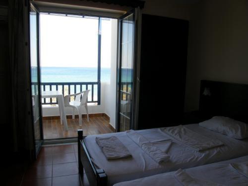 Aparthotel Bay Watch Karpathos Exterior foto