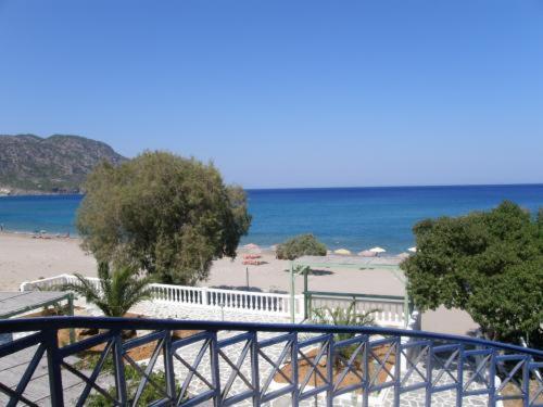 Aparthotel Bay Watch Karpathos Exterior foto